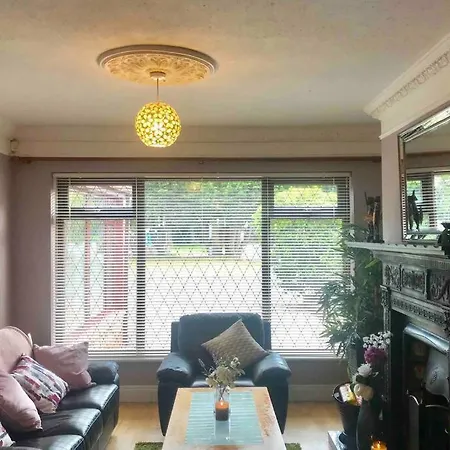 بيت للعطل Spacious House Near City And University.